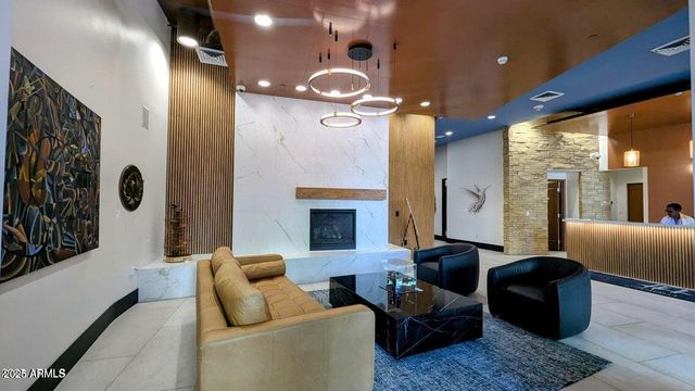 310 S 4TH Street 605, Phoenix, AZ 85004