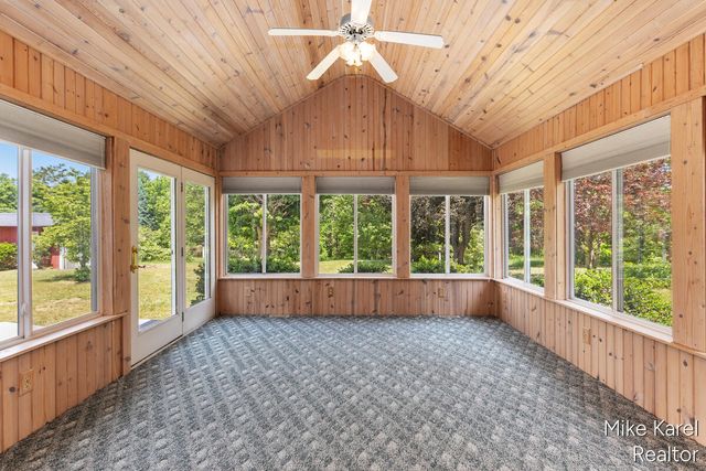 3047 143rd Avenue, Dorr, MI 49323