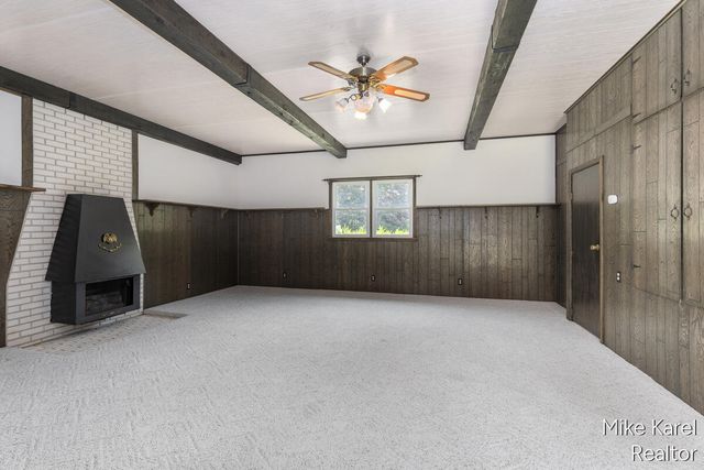 3047 143rd Avenue, Dorr, MI 49323