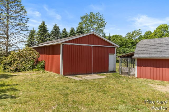 3047 143rd Avenue, Dorr, MI 49323