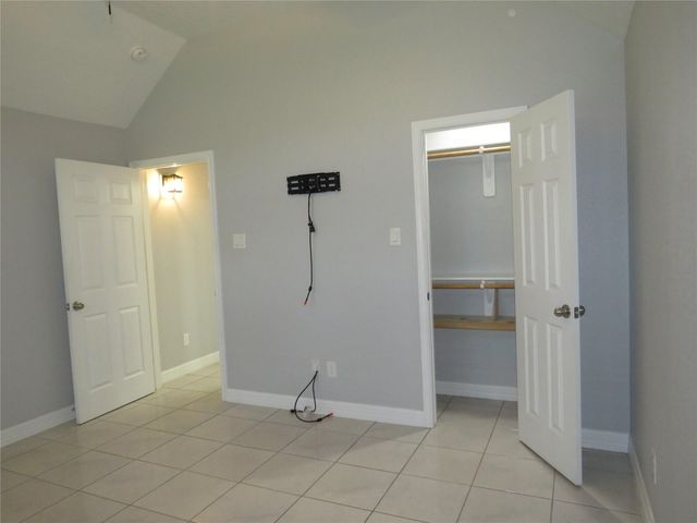 803 Avenue K, South Houston, TX 77587