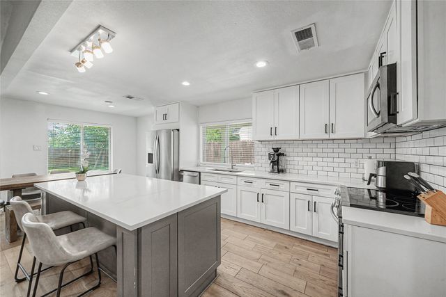 2034 Cedarwood Drive, Carrollton, TX 75007