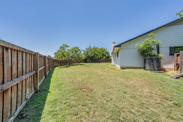 2034 Cedarwood Drive, Carrollton, TX 75007