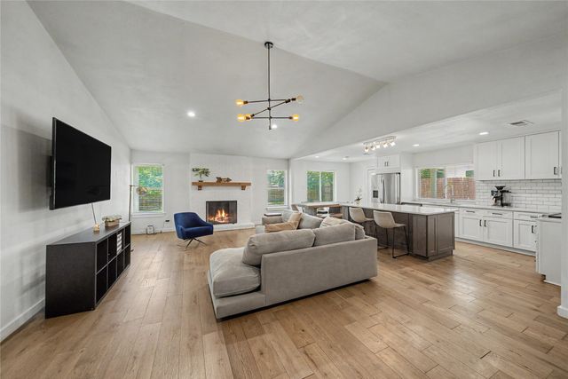2034 Cedarwood Drive, Carrollton, TX 75007
