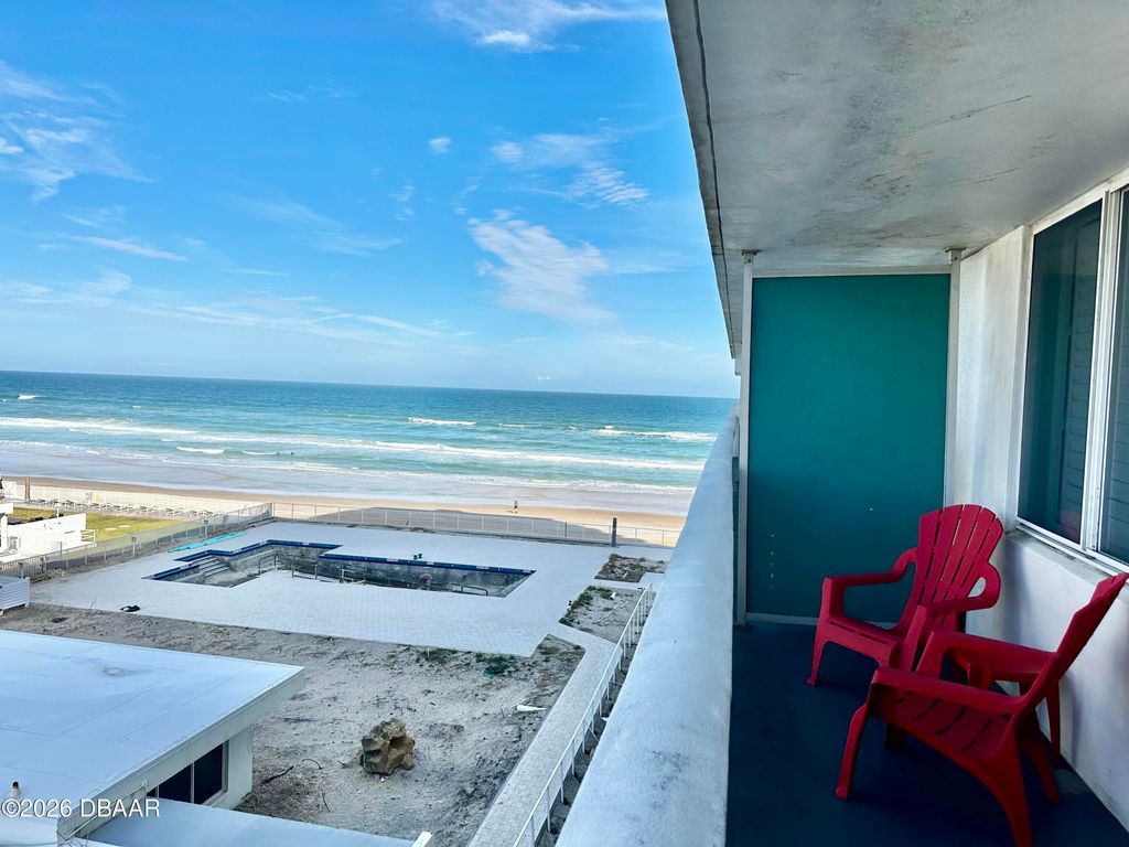 2800 N Atlantic Ave Unit 407, Daytona Beach, FL 32118