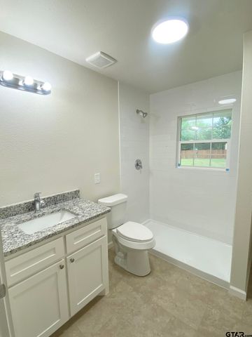 101 County Road 1475, Mt Pleasant, TX 75455