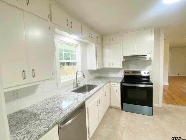 101 County Road 1475, Mt Pleasant, TX 75455