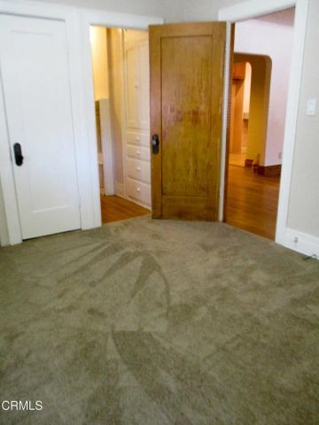 1807 E Glenoaks Boulevard, Glendale, CA 91206