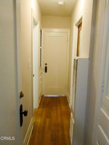 1807 E Glenoaks Boulevard, Glendale, CA 91206