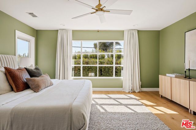 8225 Handley Avenue, Los Angeles, CA 90045