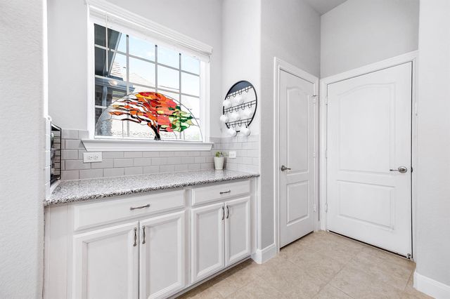 1345 Laurel Loop, Angleton, TX 77515