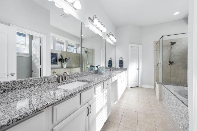 1345 Laurel Loop, Angleton, TX 77515