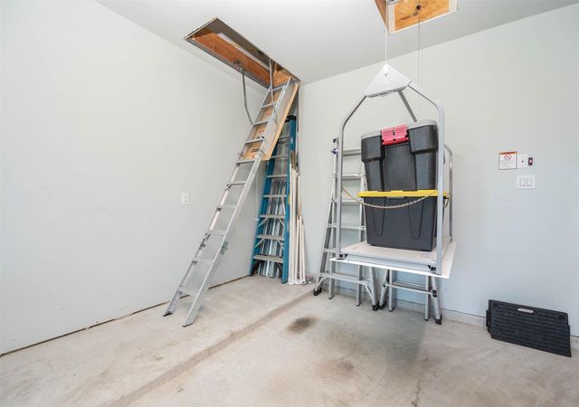1345 Laurel Loop, Angleton, TX 77515
