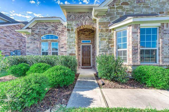 1345 Laurel Loop, Angleton, TX 77515