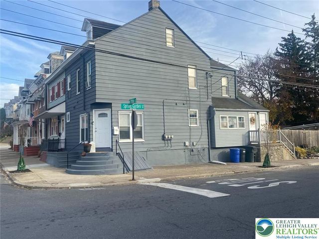 200 11th Street, Easton, PA 18042