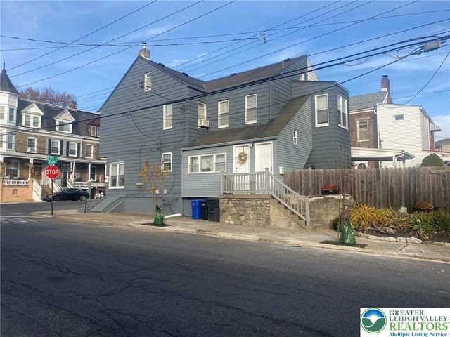 200 11th Street, Easton, PA 18042