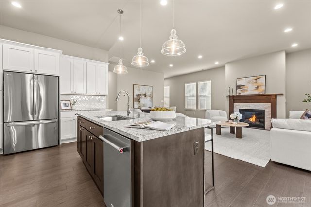 23612 SE Aspen Street, Black Diamond, WA 98010