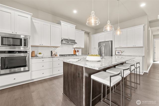 23612 SE Aspen Street, Black Diamond, WA 98010