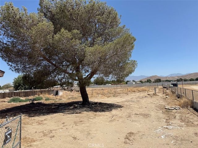 16254 Mossdale Avenue, Lancaster, CA 93535
