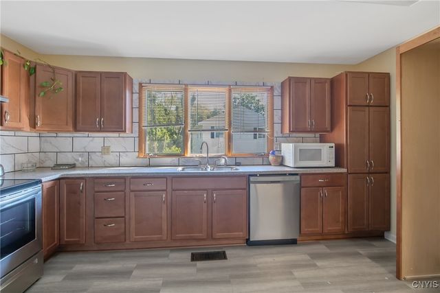 871 Oneida Street, Fulton, NY 13069