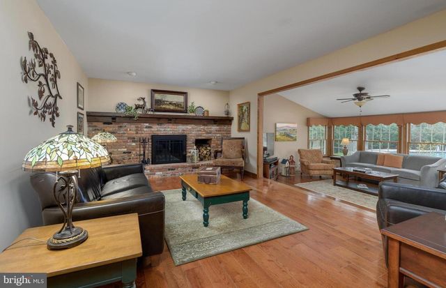 1 STRAFFORD COURT, Medford, NJ 08055
