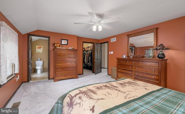 1 STRAFFORD COURT, Medford, NJ 08055