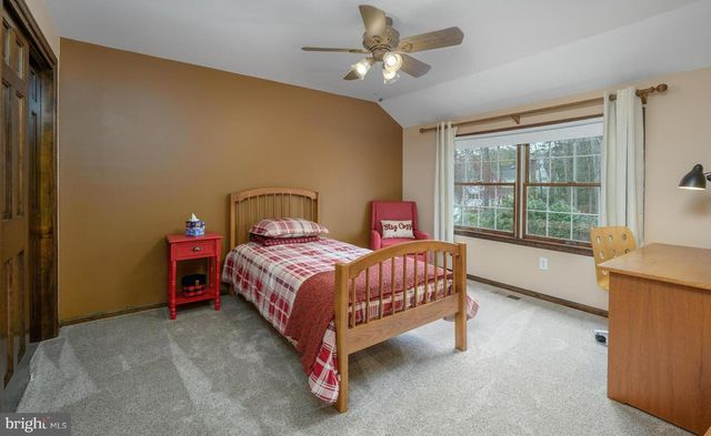 1 STRAFFORD COURT, Medford, NJ 08055