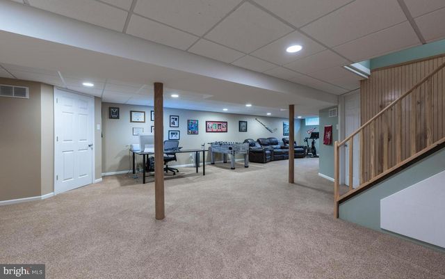 1 STRAFFORD COURT, Medford, NJ 08055
