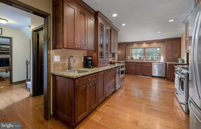 1 STRAFFORD COURT, Medford, NJ 08055