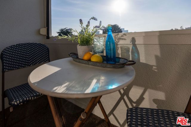 6425 Green Valley Circle 300, Culver City, CA 90230