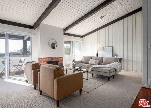 6425 Green Valley Circle 300, Culver City, CA 90230