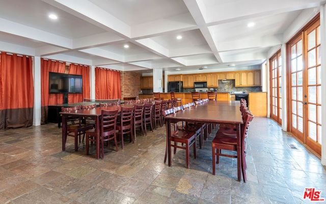 6425 Green Valley Circle 300, Culver City, CA 90230