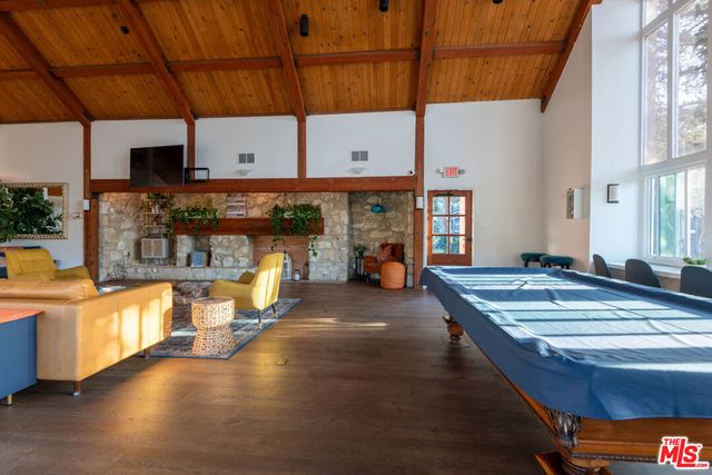 6425 Green Valley Circle 300, Culver City, CA 90230