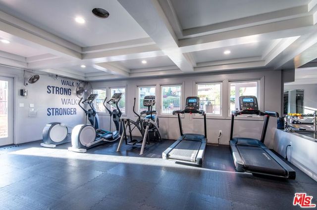 6425 Green Valley Circle 300, Culver City, CA 90230