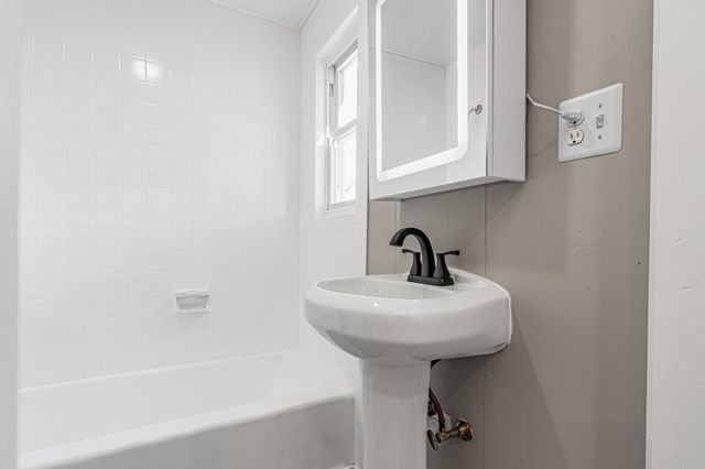 117 Exchange, Lawrence, MA 01841