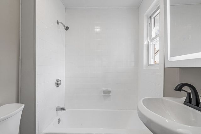 117 Exchange, Lawrence, MA 01841