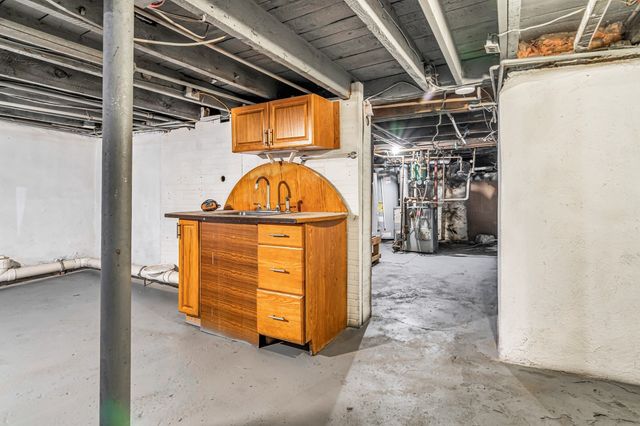 117 Exchange, Lawrence, MA 01841