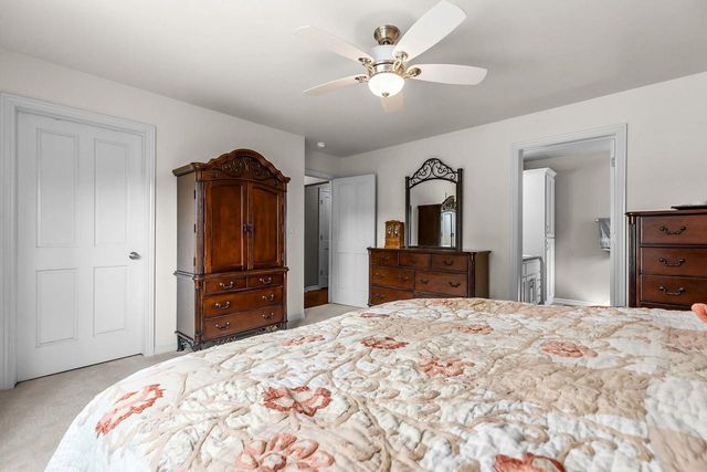 4761 N THISTLE LANE, Appleton, WI 54913