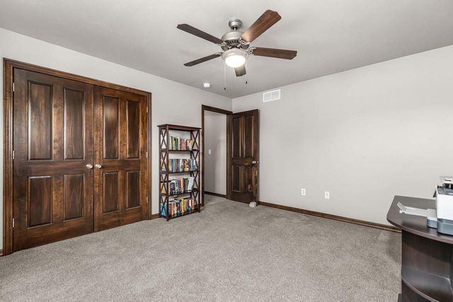 4761 N THISTLE LANE, Appleton, WI 54913