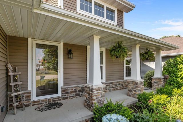 4761 N THISTLE LANE, Appleton, WI 54913