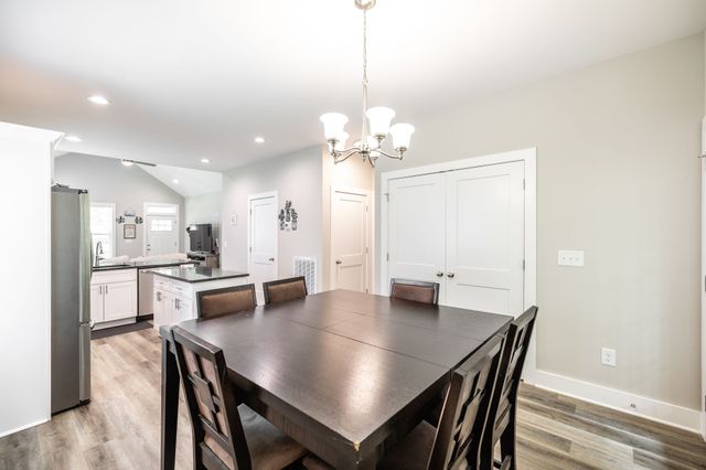 4335 Hawkins Dr, Westmoreland, TN 37186