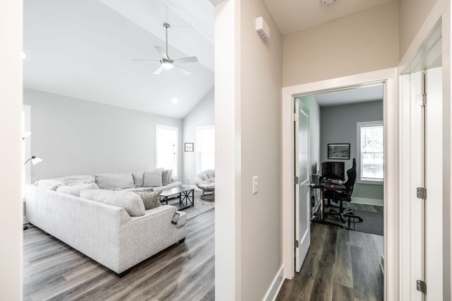 4335 Hawkins Dr, Westmoreland, TN 37186