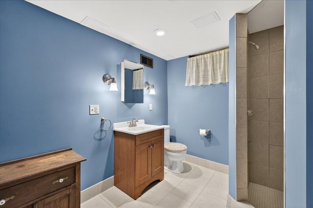 2218 Mount View Avenue, Minneapolis, MN 55405