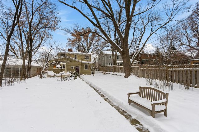 2218 Mount View Avenue, Minneapolis, MN 55405