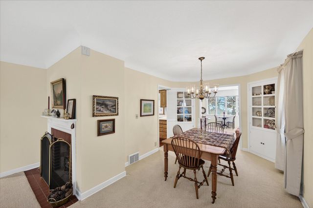 2218 Mount View Avenue, Minneapolis, MN 55405