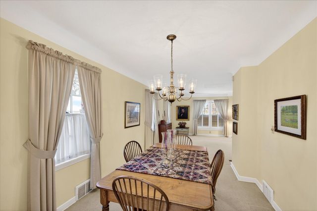 2218 Mount View Avenue, Minneapolis, MN 55405