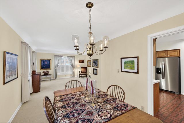 2218 Mount View Avenue, Minneapolis, MN 55405