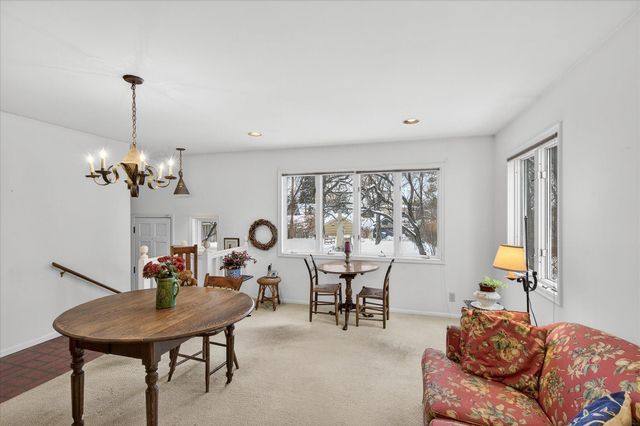 2218 Mount View Avenue, Minneapolis, MN 55405