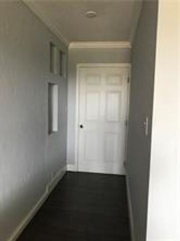 1150 E Sample Road 306, Pompano Beach, FL 33064