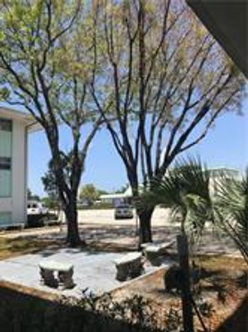 1150 E Sample Road 306, Pompano Beach, FL 33064